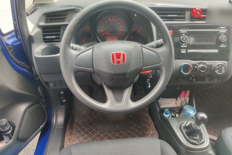Used Honda Fit 2014 1.5L LX Manual Comfort Model Steering Wheel