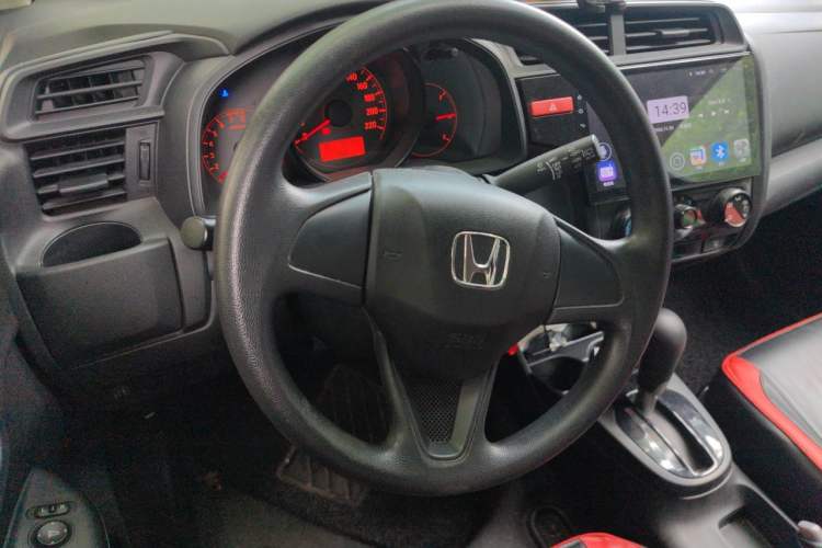 Used Honda Fit 2014 1.5L LX CVT Comfort Model Steering Wheel