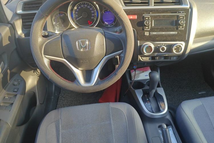 Used Honda Fit 2014 1.5L SE CVT Fashion Model Steering Wheel