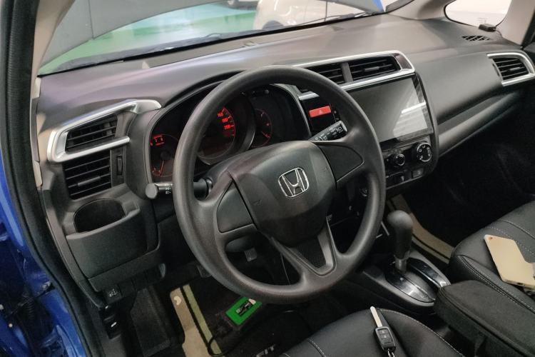 Used Honda Fit 2014 1.5L LX CVT Comfort Model Steering Wheel