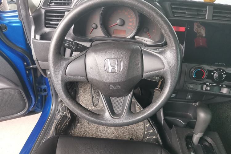 Used Honda Fit 2014 1.5L LX CVT Comfort Model Steering Wheel