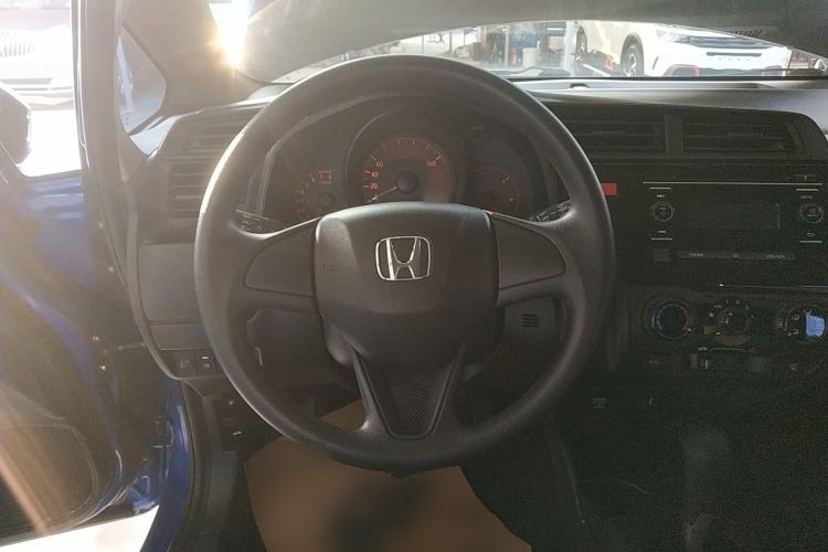 Used Honda Fit 2014 1.5L LX CVT Comfort Model Steering Wheel