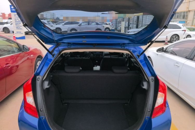 Used Honda Fit 2014 1.5L LX CVT Comfort Model Trunk