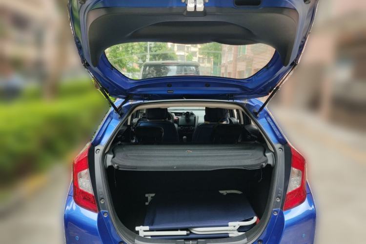 Used Honda Fit 2014 1.5L LX CVT Comfort Model Trunk