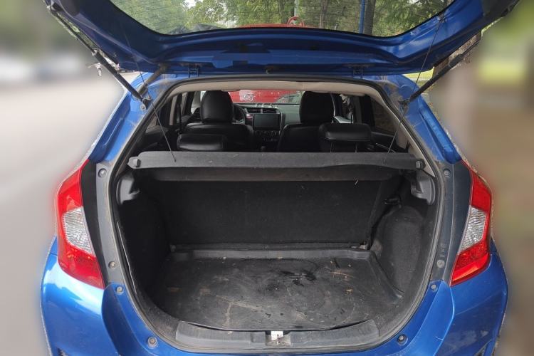 Used Honda Fit 2014 1.5L LX CVT Comfort Model Trunk