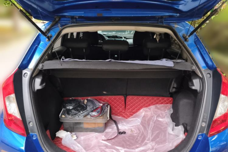Used Honda Fit 2014 1.5L EX CVT Elite Model Trunk