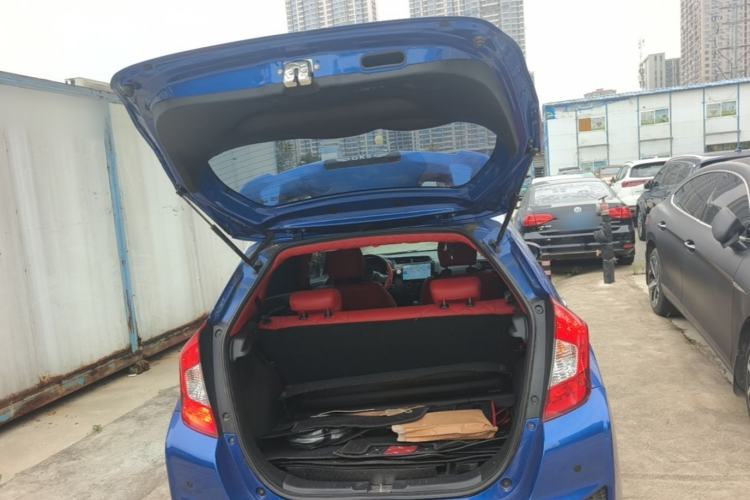 Used Honda Fit 2014 1.5L LX CVT Comfort Model Trunk