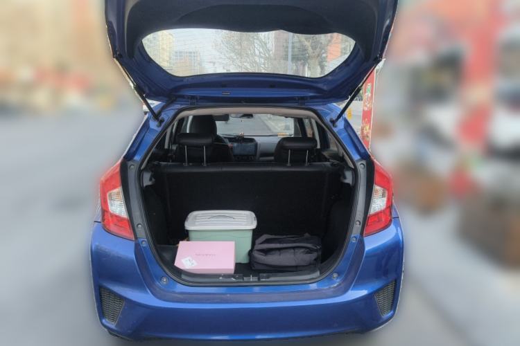 Used Honda Fit 2014 1.5L LX CVT Comfort Model Trunk
