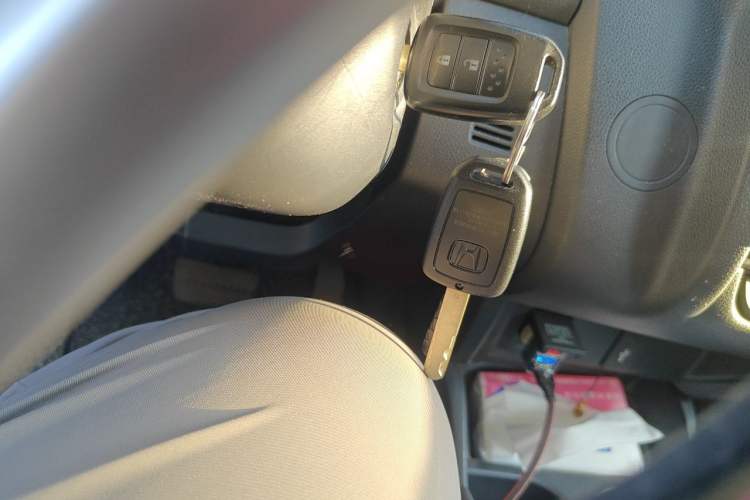 Used Honda Fit 2014 1.5L SE CVT Fashion Model Vehicle Key