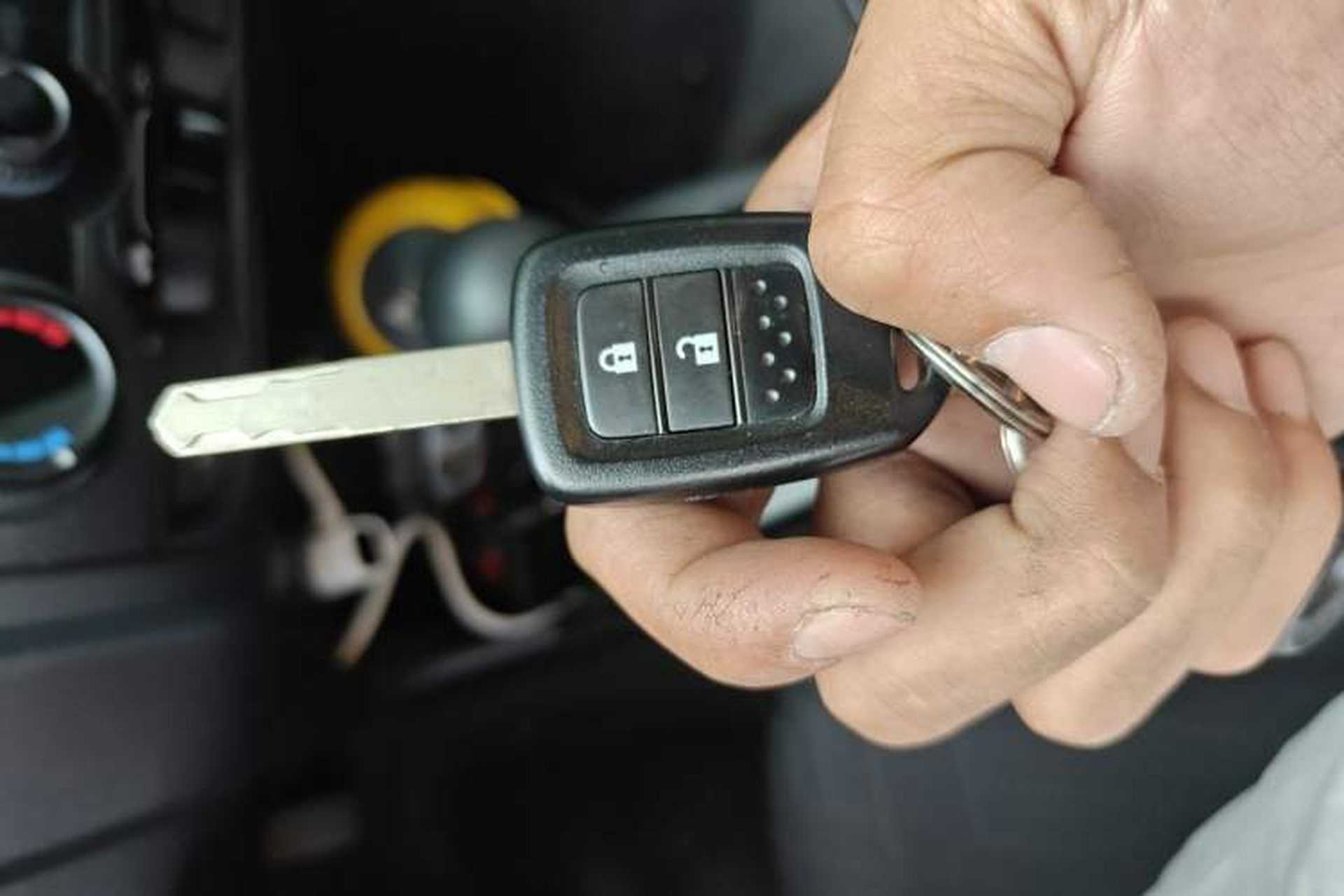 Used Honda Fit 2014 1.5L LX CVT Comfort Model Vehicle Key