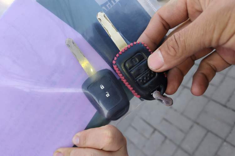 Used Honda Fit 2014 1.5L SE CVT Fashion Model Vehicle Key