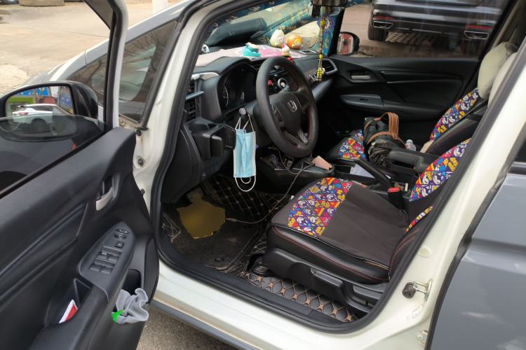 Used Honda Fit 2014 1.5L LX CVT Comfort Model Driver Seat