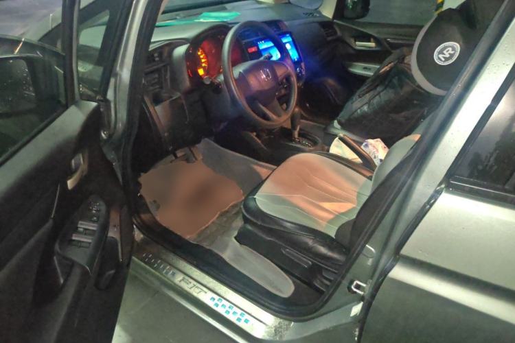 Used Honda Fit 2014 1.5L LX CVT Comfort Model Driver Seat
