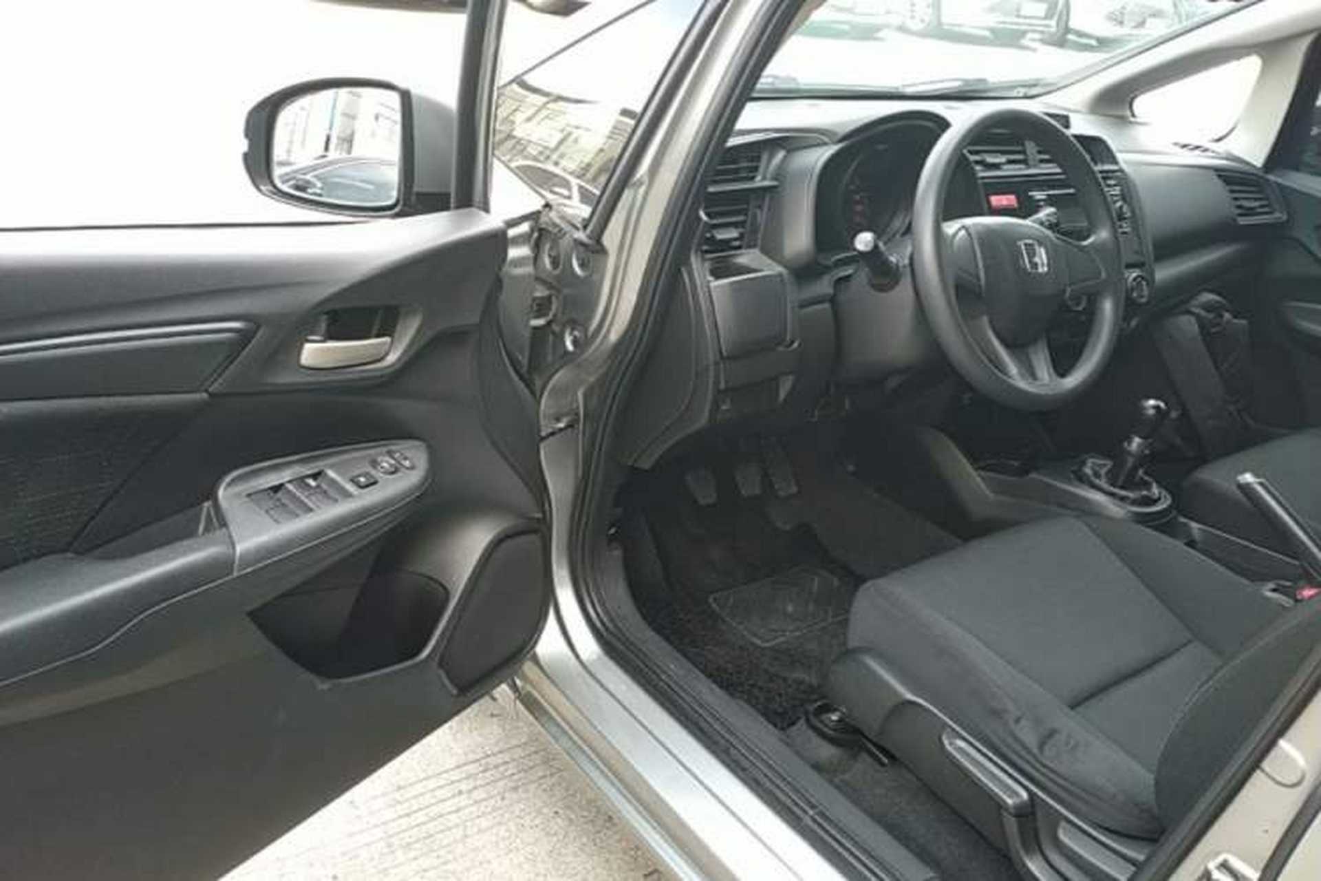 Used Honda Fit 2014 1.5L LX Manual Comfort Model Driver Seat