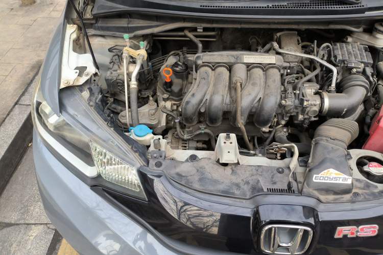 Used Honda Fit 2014 1.5L LX CVT Comfort Model Engine Bay Right