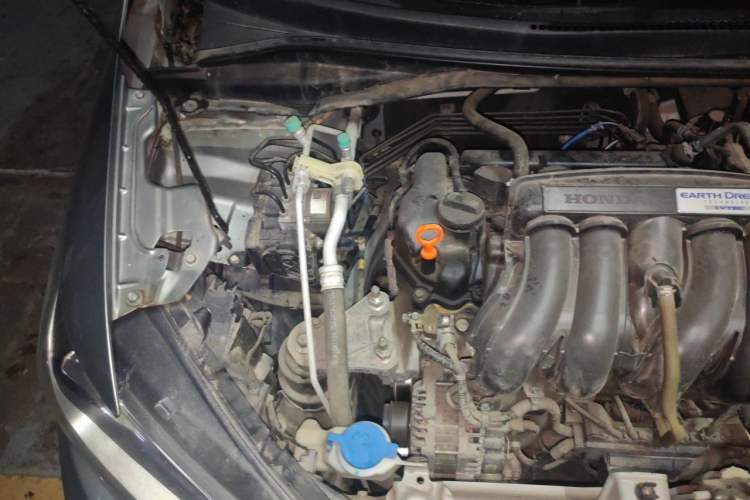 Used Honda Fit 2014 1.5L LX CVT Comfort Model Engine Bay Right