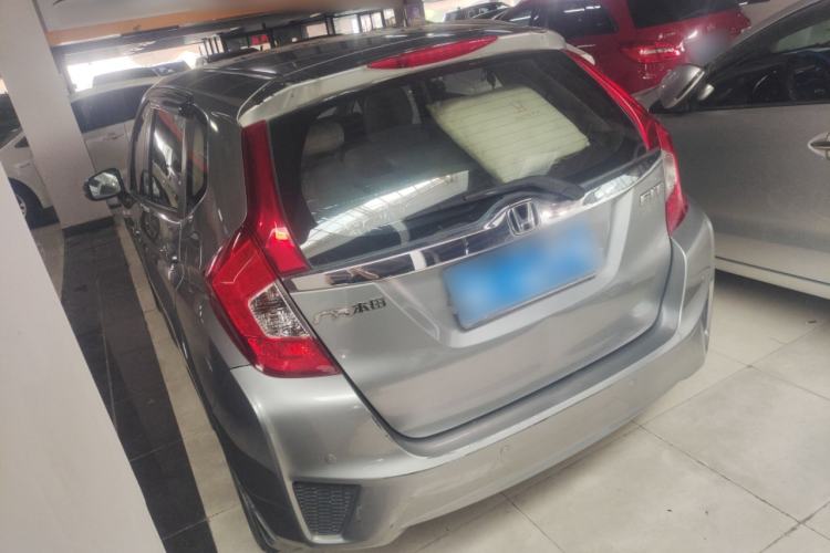 Used Honda Fit 2014 1.5L LX CVT Comfort Model Exterior 2