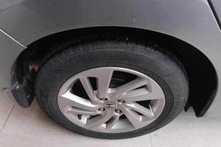 Used Honda Fit 2014 1.5L SE CVT Fashion Model Exterior 5