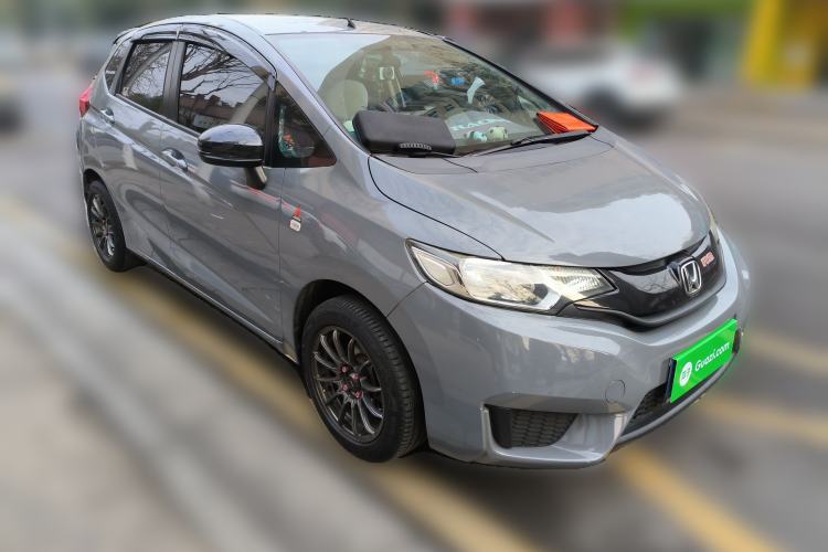 Used Honda Fit 2014 1.5L LX CVT Comfort Model Front Right 45 Deg