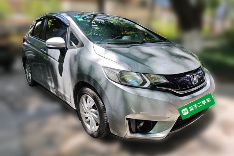 Used Honda Fit 2014 1.5L EX CVT Elite Model Front Right 45 Deg