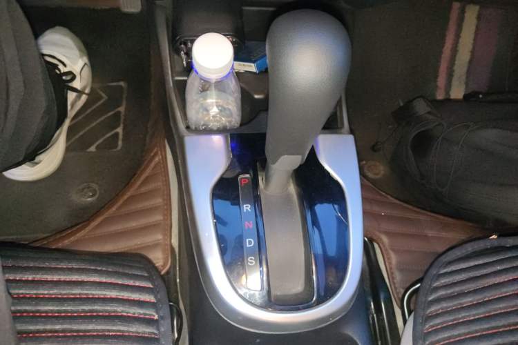 Used Honda Fit 2014 1.5L EX CVT Elite Model Gear Lever
