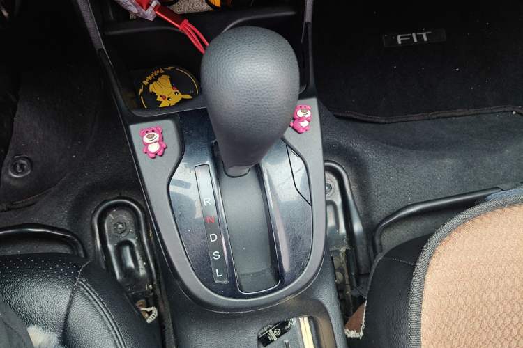 Used Honda Fit 2014 1.5L LX CVT Comfort Model Gear Lever