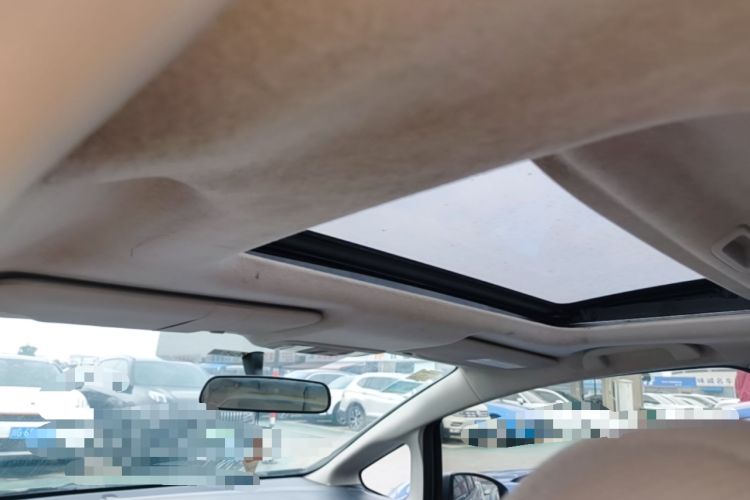 Used Honda Fit 2014 1.5L EX CVT Elite Model Headliner