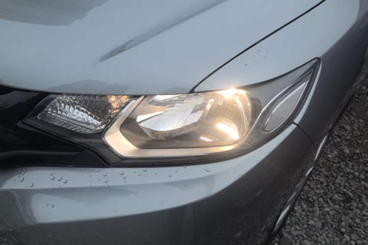 Used Honda Fit 2014 1.5L LX CVT Comfort Model Left Front Headlight