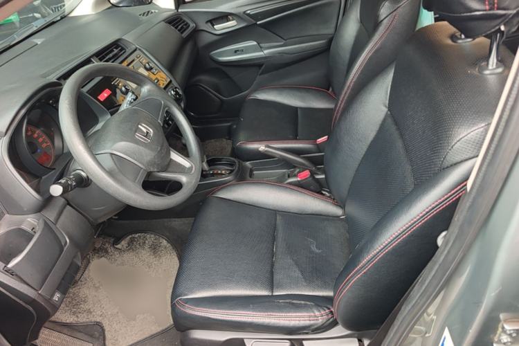 Used Honda Fit 2014 1.5L LX CVT Comfort Model Left Front Seat