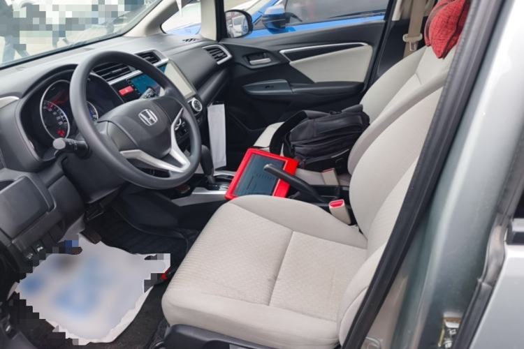 Used Honda Fit 2014 1.5L EX CVT Elite Model Left Front Seat