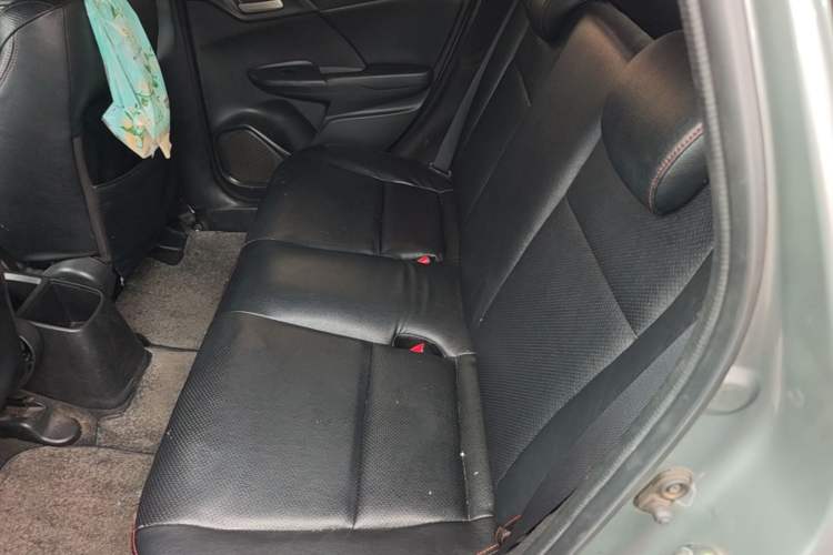 Used Honda Fit 2014 1.5L LX CVT Comfort Model Left Rear Seat