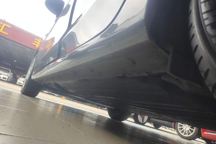 Used Honda Fit 2014 1.5L LX CVT Comfort Model Left Side Sill