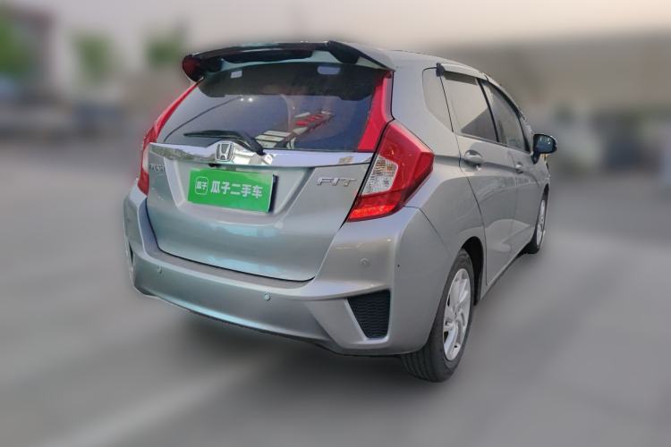Used Honda Fit 2014 1.5L EX CVT Elite Model Rear Right 45 Deg