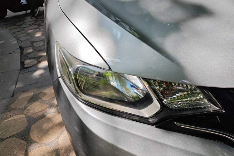 Used Honda Fit 2014 1.5L EX CVT Elite Model Right Front Headlight