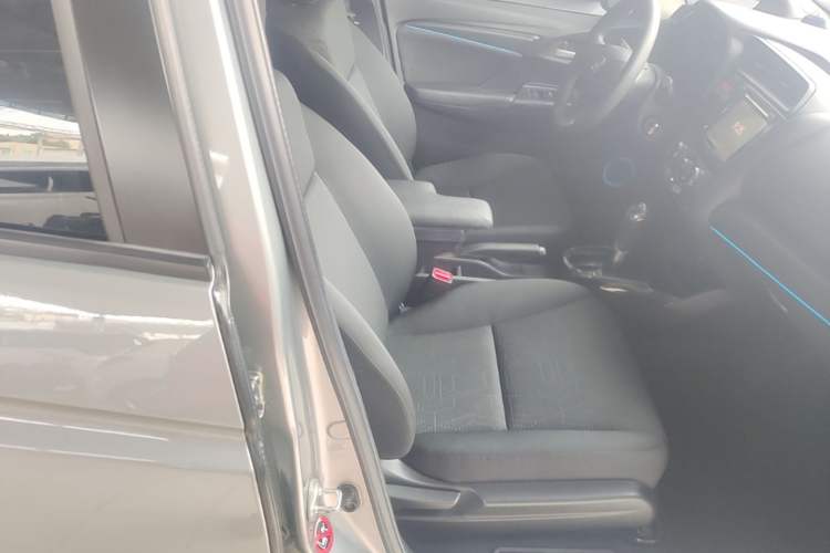 Used Honda Fit 2014 1.5L LX CVT Comfort Model Right Front Seat