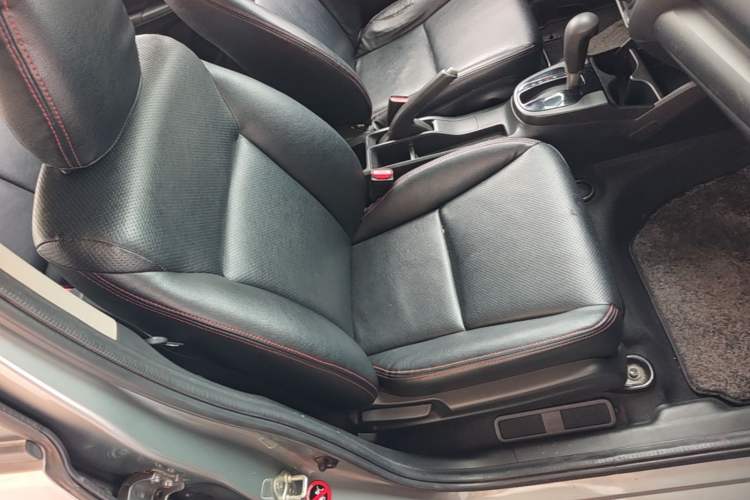Used Honda Fit 2014 1.5L LX CVT Comfort Model Right Front Seat