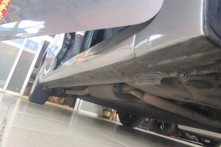 Used Honda Fit 2014 1.5L LX CVT Comfort Model Right Side Sill
