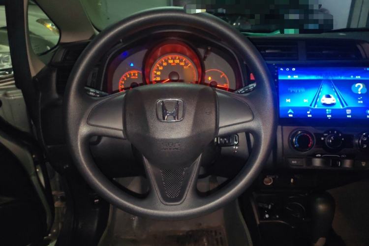 Used Honda Fit 2014 1.5L LX CVT Comfort Model Steering Wheel