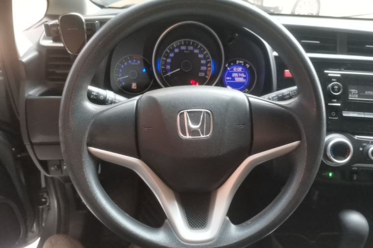 Used Honda Fit 2014 1.5L SE CVT Fashion Model Steering Wheel