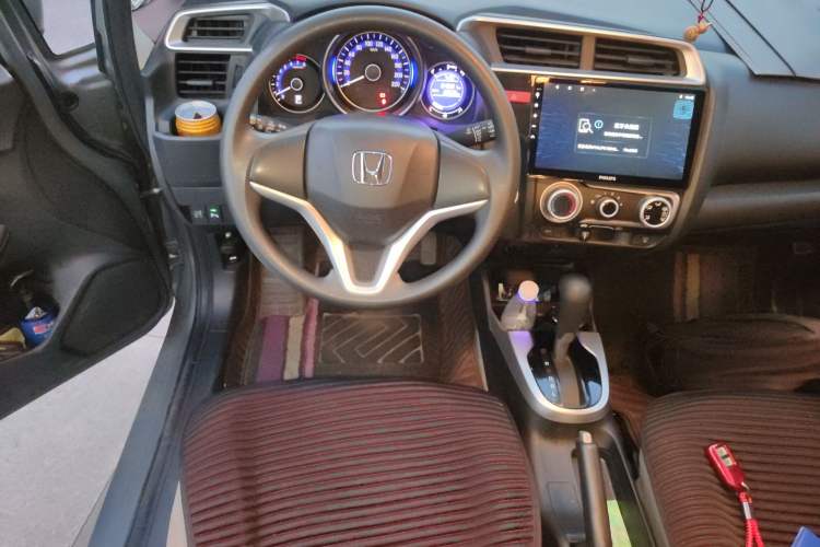 Used Honda Fit 2014 1.5L EX CVT Elite Model Steering Wheel