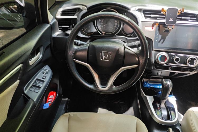 Used Honda Fit 2014 1.5L EX CVT Elite Model Steering Wheel