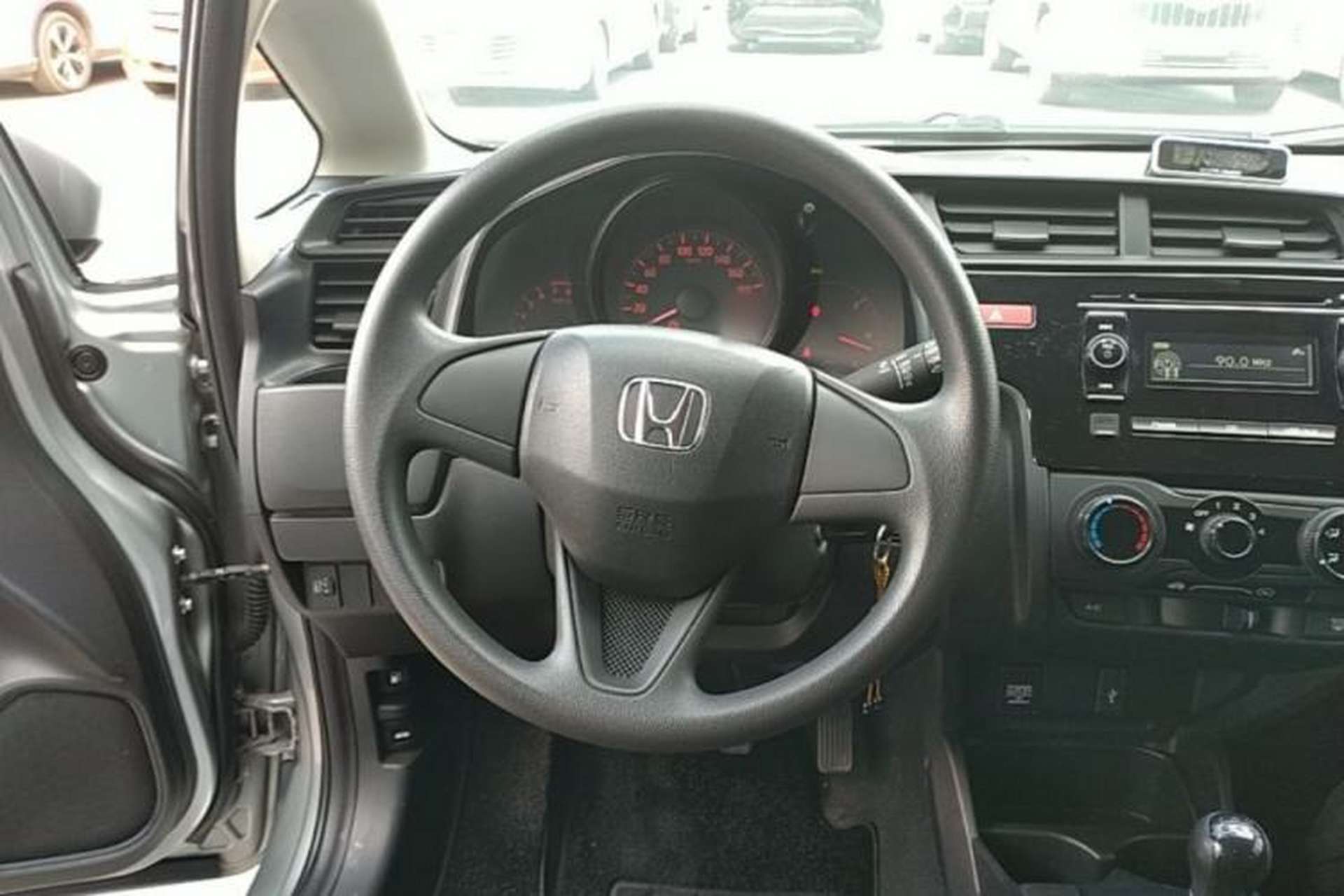 Used Honda Fit 2014 1.5L LX Manual Comfort Model Steering Wheel