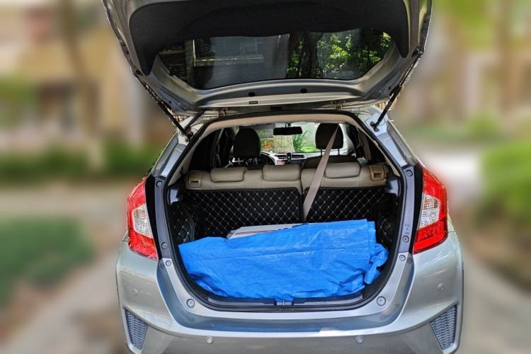 Used Honda Fit 2014 1.5L EX CVT Elite Model Trunk