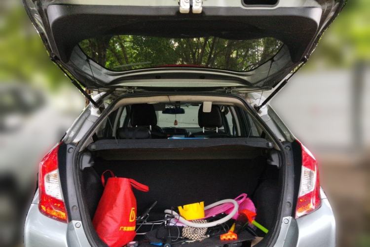 Used Honda Fit 2014 1.5L LX CVT Comfort Model Trunk
