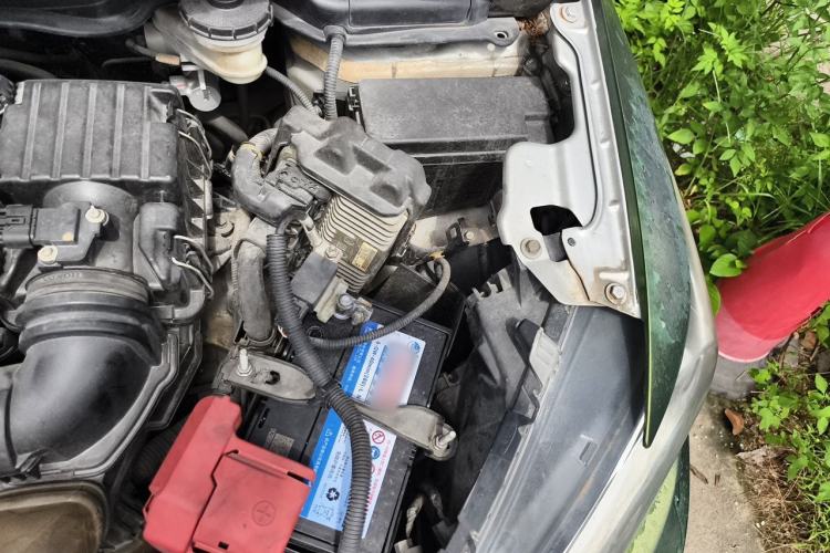 Used Honda Fit 2014 1.5L LX CVT Comfort Model Engine Bay Left