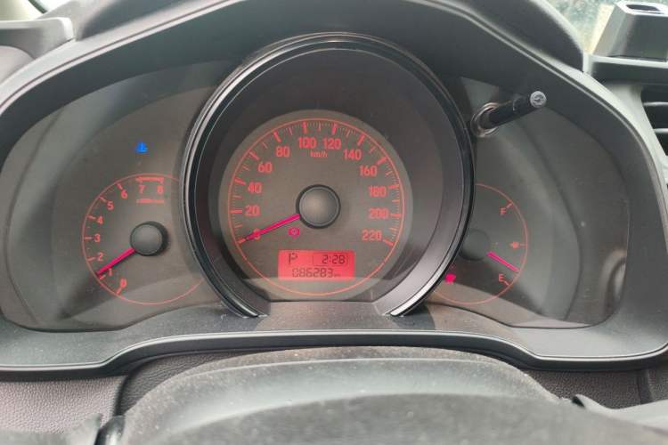 Used Honda Fit 2014 1.5L LX CVT Comfort Model Instrument Cluster