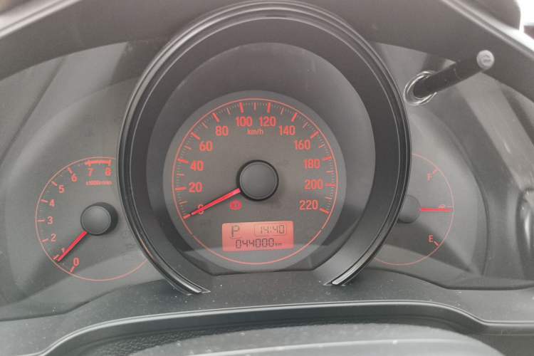 Used Honda Fit 2014 1.5L LX CVT Comfort Model Instrument Cluster