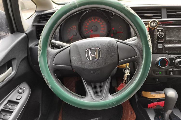 Used Honda Fit 2014 1.5L LX CVT Comfort Model Steering Wheel