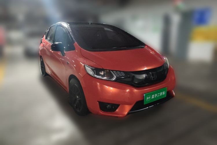 Used Honda Fit 2014 1.5L LX CVT Comfort Model Front Right 45 Deg