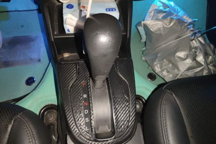 Used Honda Fit 2014 1.5L LX CVT Comfort Model Gear Lever